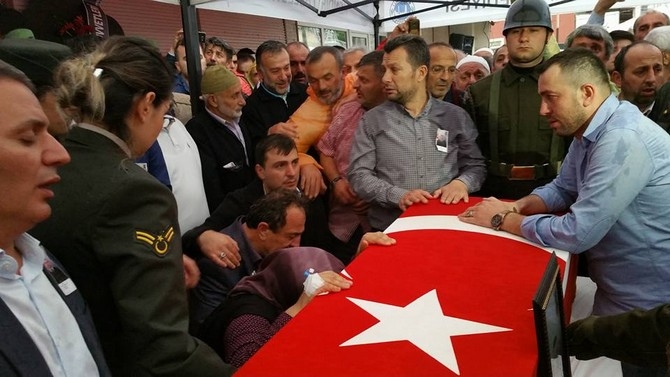 Rize Şehidi Fazlıoğlu'nun Cenazesi Rize'de 7