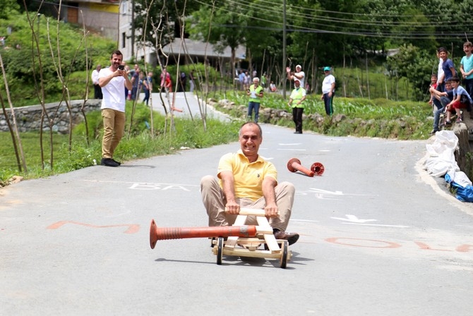 Rize'de "Laz Ralli" tahta araba şenliği 4