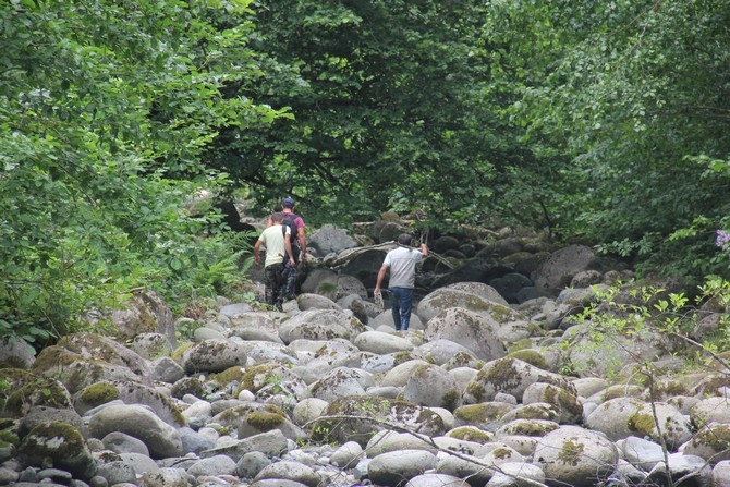 Rize, Nehir için seferber oldu 16