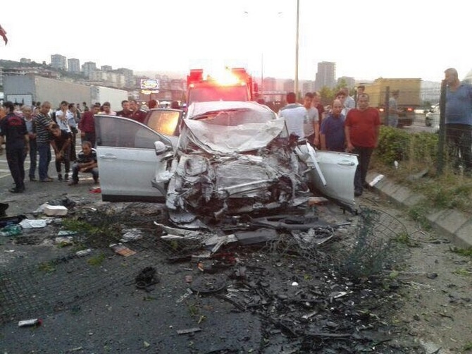 Trabzon'da zincirleme trafik kazası: 3 ölü, 8 yaralı 8