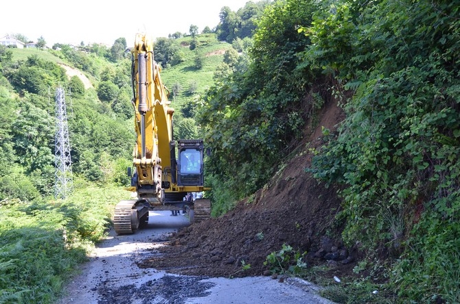 Rize havalimanı dolgu çalışmaları jandarma ve polis eşliğinde başladı 6