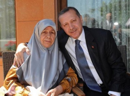 Başbakan ve Annesi Tenzile Erdoğan 22
