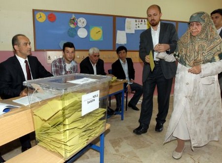 Başbakan ve Annesi Tenzile Erdoğan 23