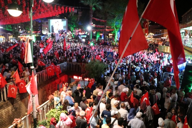 Rize'de 15 Temmuz Demokrasi Yürüyüşü düzenlendi 41