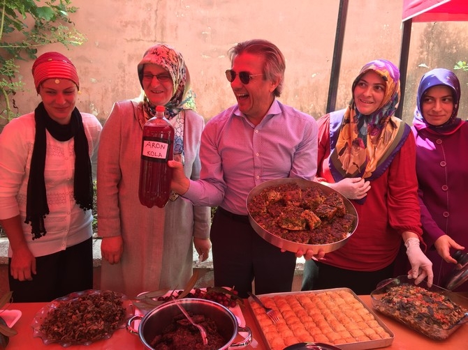 Rize'de 6. Geleneksel Sütlüce Festivali Düzenlendi 10