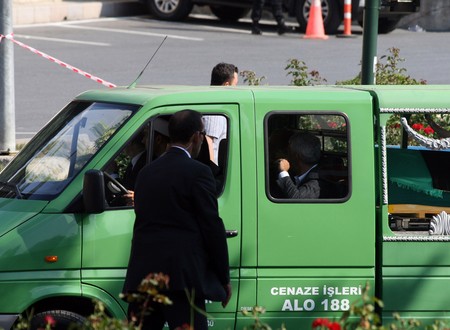 Erdoğan Annesini Böyle Uğurladı 30