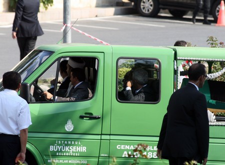 Erdoğan Annesini Böyle Uğurladı 31