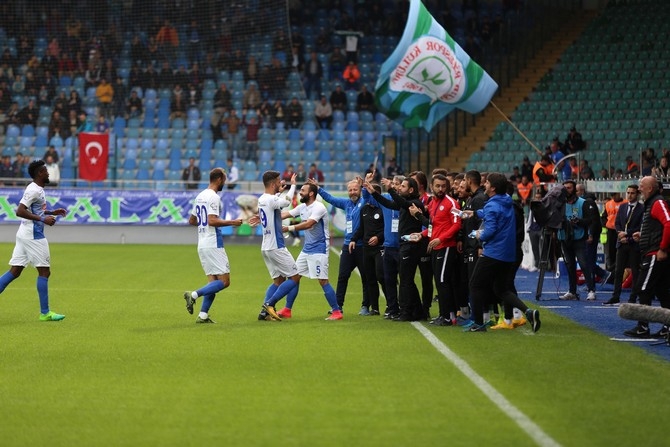 Rizespor-Samsunspor maçı fotoğrafları 12