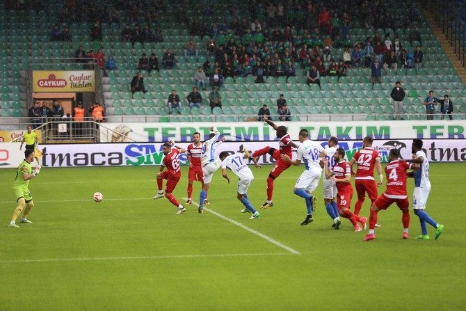 Rizespor-Samsunspor maçı fotoğrafları 22