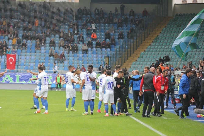 Rizespor-Samsunspor maçı fotoğrafları 23
