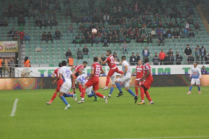 Rizespor-Samsunspor maçı fotoğrafları 25