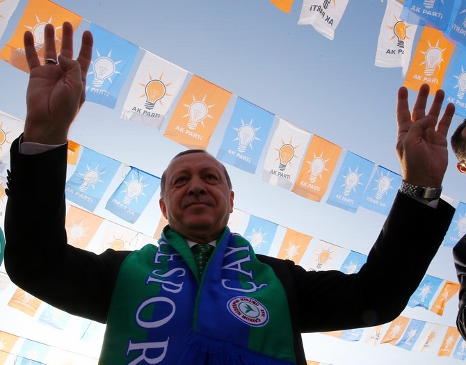 Erdoğan'dan Kongre Öncesi Mini Miting 4