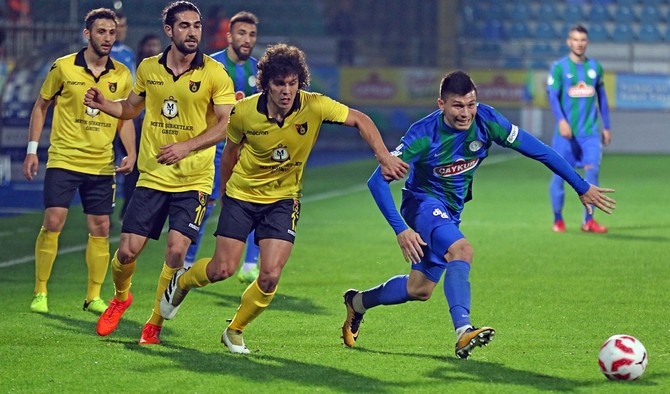Çaykur Rizespor-İstanbulspor Maç Fotoğrafları 4
