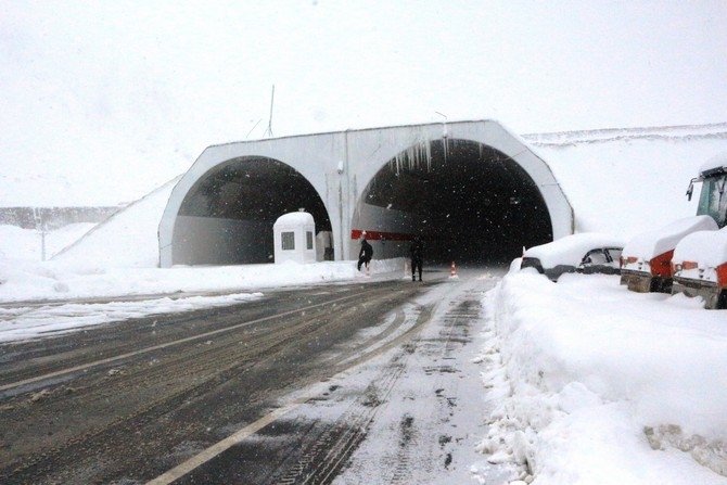 Ovit Tüneli Kontrollü Olarak Ulaşıma Açıldı 14