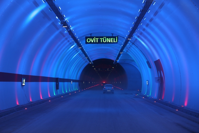 Ovit Tüneli Kontrollü Olarak Ulaşıma Açıldı 5