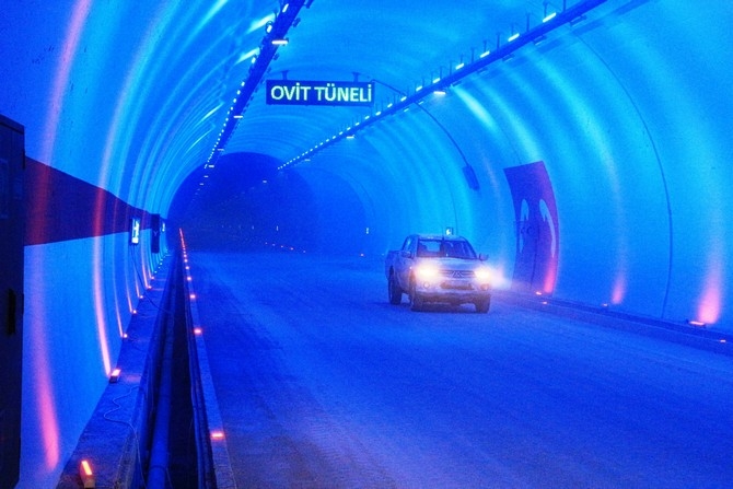 Ovit Tüneli Kontrollü Olarak Ulaşıma Açıldı 8