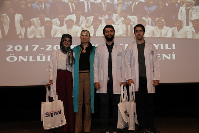 RTEÜ Diş Hekimliği Fakültesi Öğrencileri Önlüklerini Giydi 25