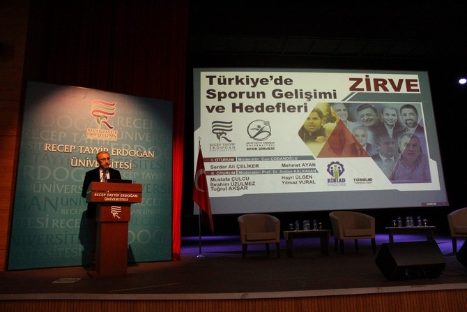 RTEÜ'de Spor Zirvesi Gerçekleştirildi 16