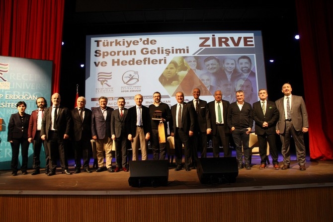 RTEÜ'de Spor Zirvesi Gerçekleştirildi 28