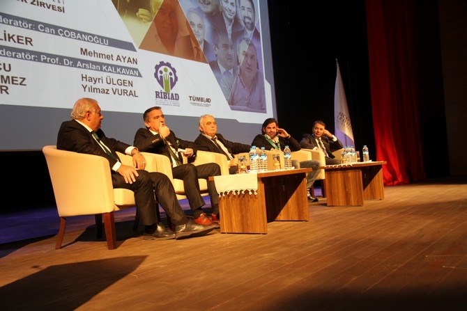 RTEÜ'de Spor Zirvesi Gerçekleştirildi 31