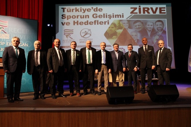 RTEÜ'de Spor Zirvesi Gerçekleştirildi 43