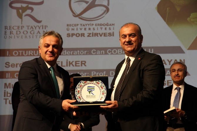 RTEÜ'de Spor Zirvesi Gerçekleştirildi 47