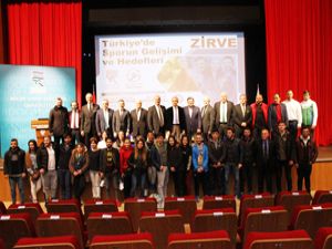 RTEÜ'de Spor Zirvesi Gerçekleştirildi