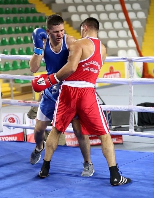 Türkiye Büyük Erkekler Boks Şampiyonası, Rize'de Başladı 13