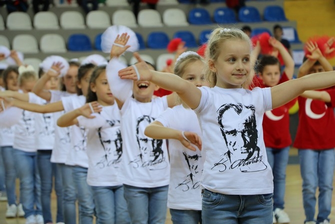 Rize’de 23 Nisan Ulusal Egemenlik ve Çocuk Bayramı etkinlikleri 3