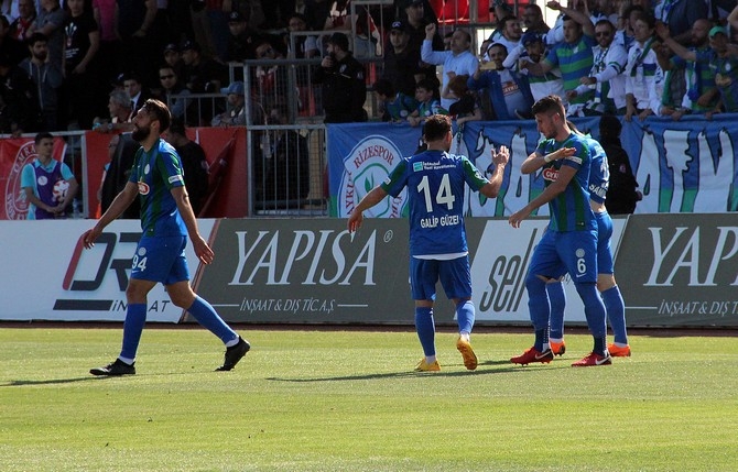 Çaykur Rizespor'da Süper Lig Sevinci 20