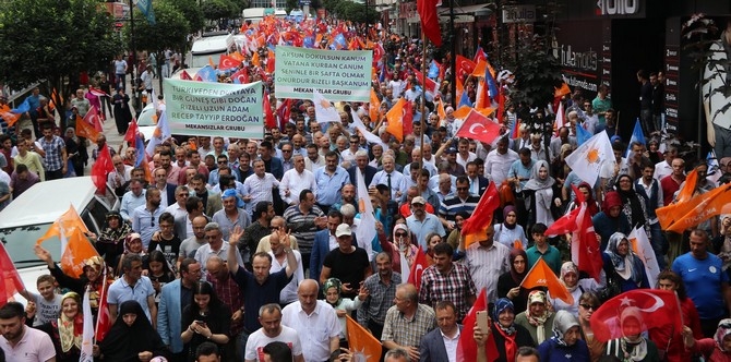 AK Parti Rize "Sevgi Yürüyüşü" Düzenledi 16