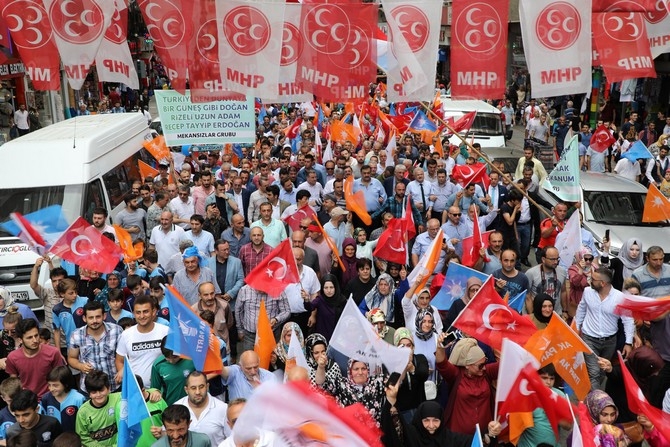 AK Parti Rize "Sevgi Yürüyüşü" Düzenledi 4