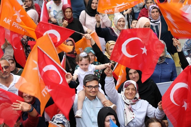 AK Parti Rize "Sevgi Yürüyüşü" Düzenledi 5