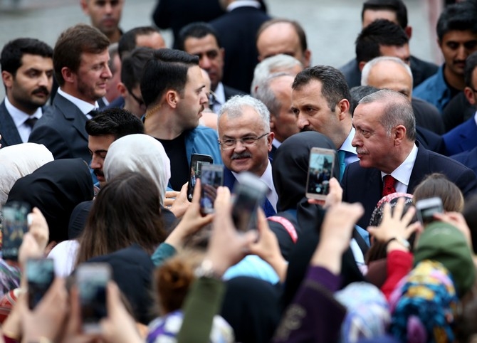 İlk Başkan Erdoğan Rize'de İlk Kez Hemşehrileriyle Buluştu 24