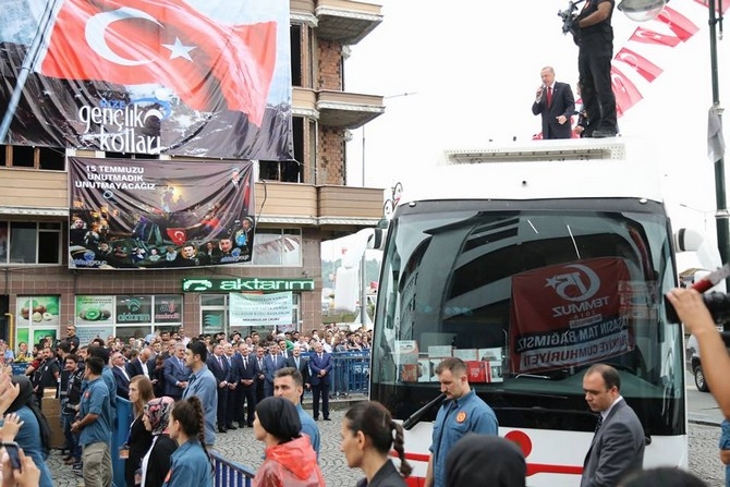 İlk Başkan Erdoğan Rize'de İlk Kez Hemşehrileriyle Buluştu 45