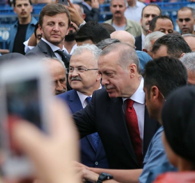 İlk Başkan Erdoğan Rize'de İlk Kez Hemşehrileriyle Buluştu 54
