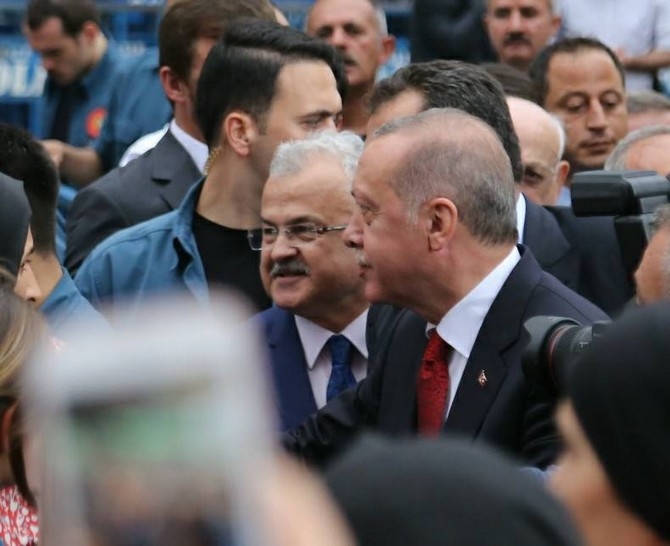 İlk Başkan Erdoğan Rize'de İlk Kez Hemşehrileriyle Buluştu 56