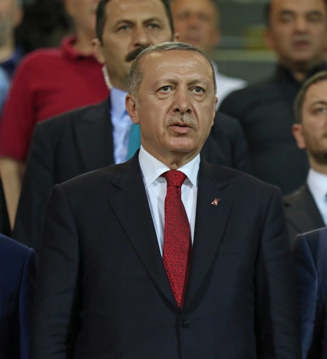 Erdoğan, Çaykur Rizespor - Kasımpaşa Maçını İzledi 13