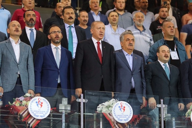 Erdoğan, Çaykur Rizespor - Kasımpaşa Maçını İzledi 15