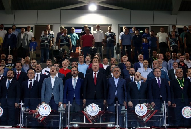 Erdoğan, Çaykur Rizespor - Kasımpaşa Maçını İzledi 31