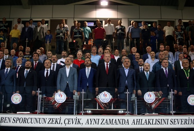 Erdoğan, Çaykur Rizespor - Kasımpaşa Maçını İzledi 32