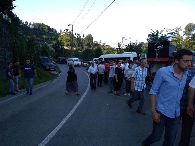 Atma Türkücü Ahmet Çakar Kazada Hayatını Kaybetti 11