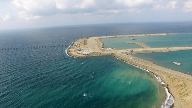 Rize-Artvin Havalimanı İnşaatında 30 Milyon Tonluk Deniz Dolgusu Yapıldı 19