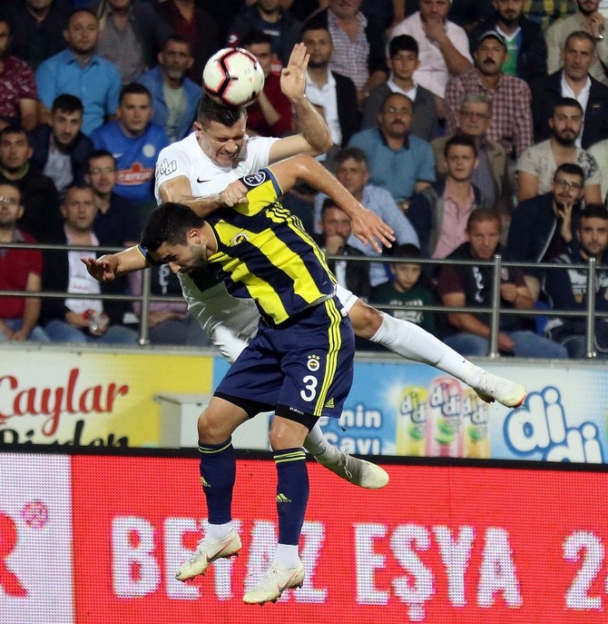 Çaykur Rizespor - Fenerbahçe Maçı Fotoğrafları 102