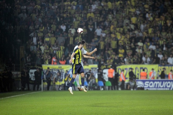 Çaykur Rizespor - Fenerbahçe Maçı Fotoğrafları 115