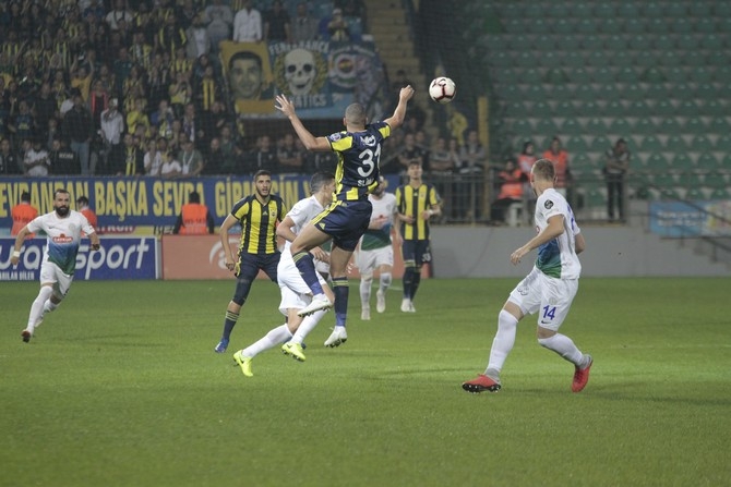 Çaykur Rizespor - Fenerbahçe Maçı Fotoğrafları 12