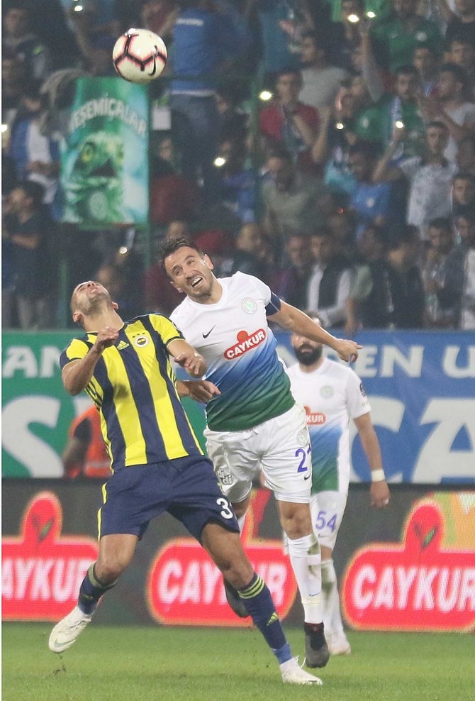 Çaykur Rizespor - Fenerbahçe Maçı Fotoğrafları 131