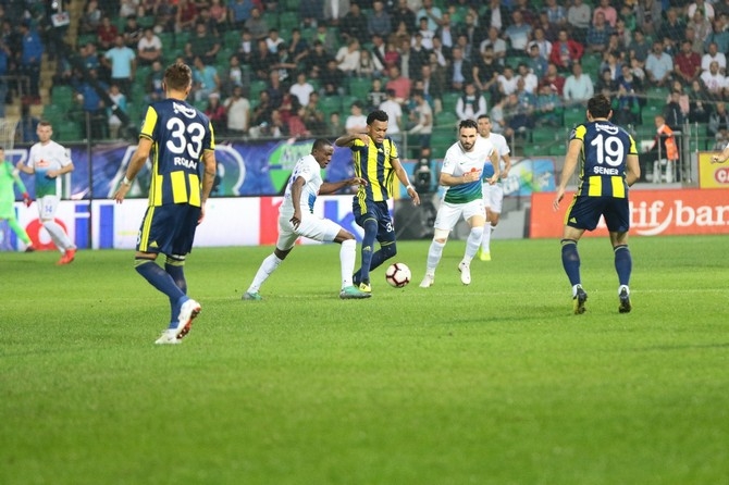 Çaykur Rizespor - Fenerbahçe Maçı Fotoğrafları 30