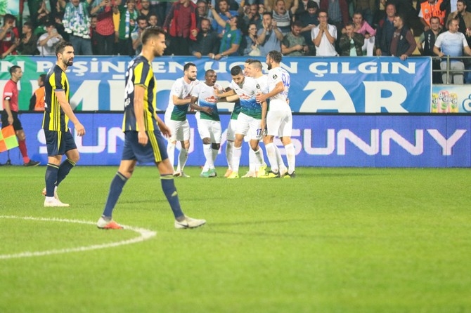 Çaykur Rizespor - Fenerbahçe Maçı Fotoğrafları 33