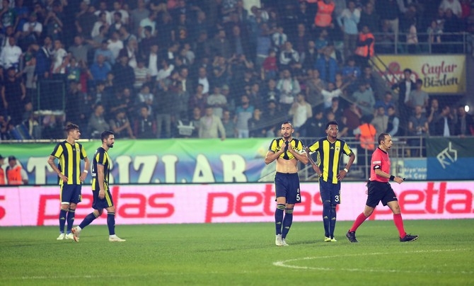 Çaykur Rizespor - Fenerbahçe Maçı Fotoğrafları 78